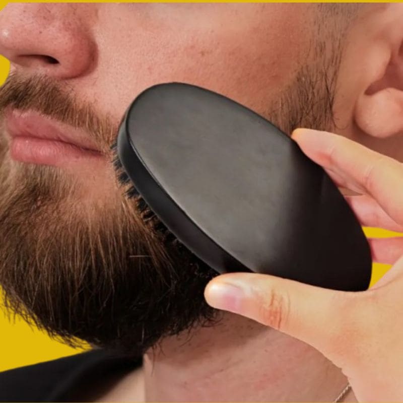 BROSSE à barbe pour une Une barbe lissée et disciplinée